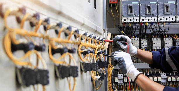 Professional Electrician technician working in Lake San Marcos, CA